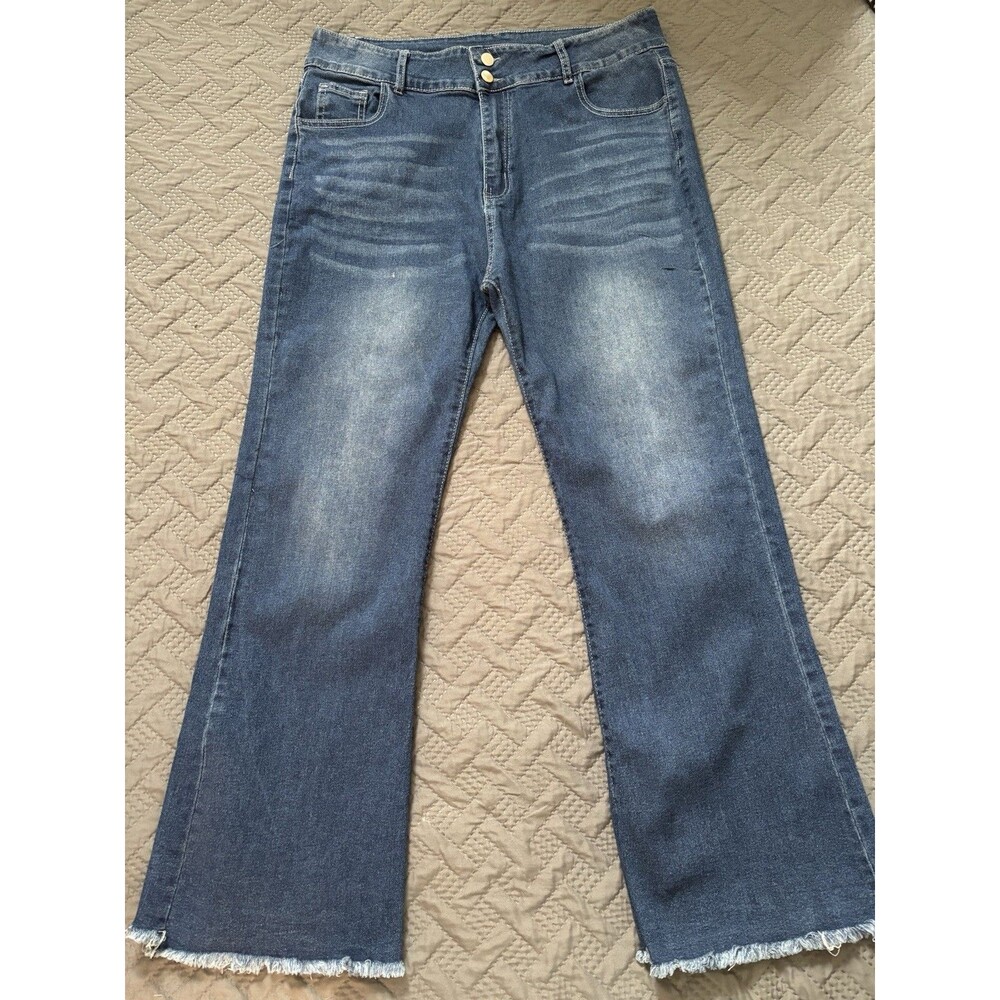 Unbranded Size 2X Women’s Jeans Fringe Bell Bottoms Stretchy 34x28 Blue